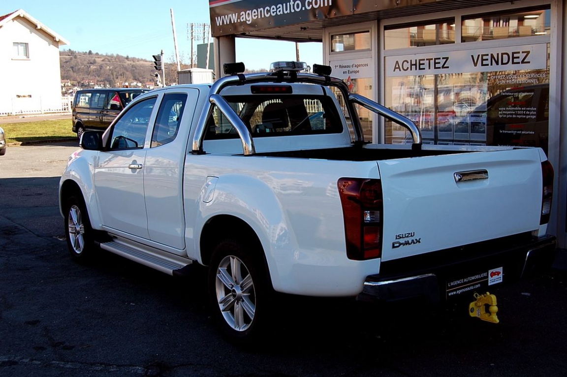 Isuzu D Max 1 9 Ddi 164 Space Solar Plus 4x4 Bva Diesel Vehicule D Occasion