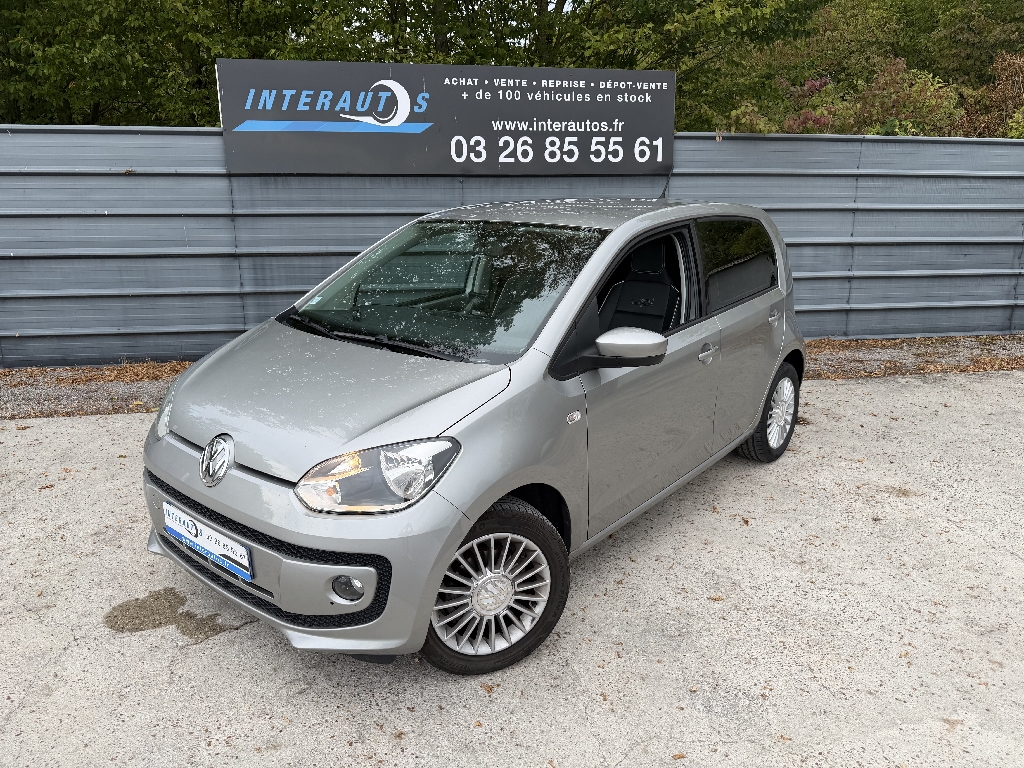 VOLKSWAGEN UP