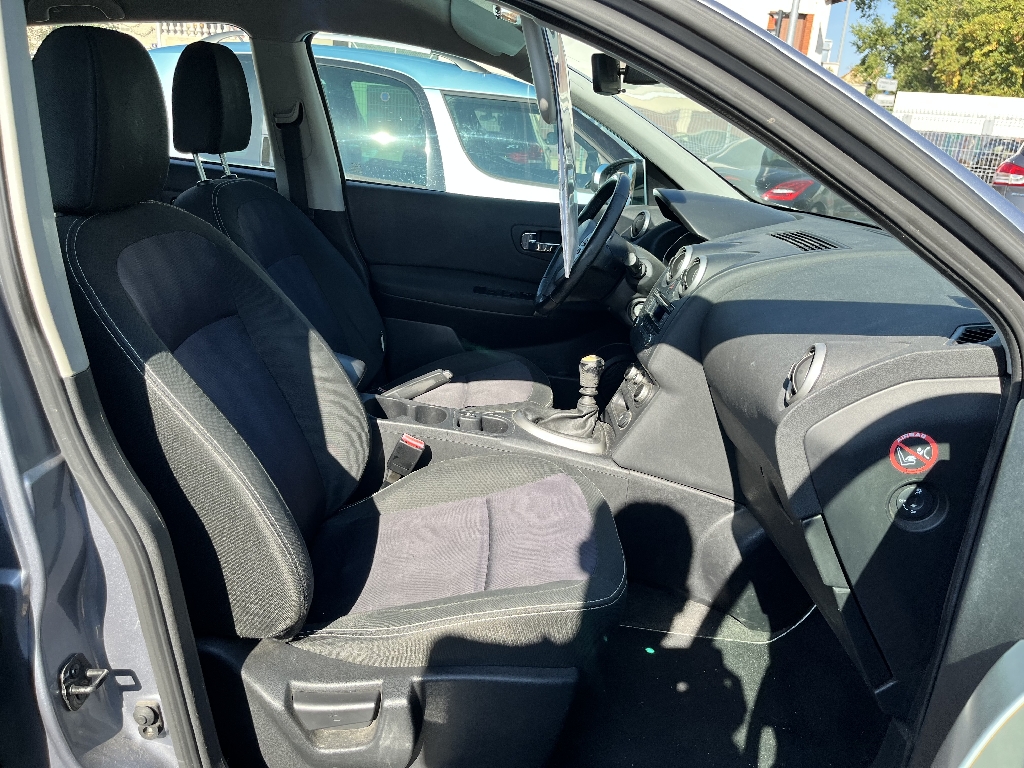NISSAN QASHQAI - vue 1
