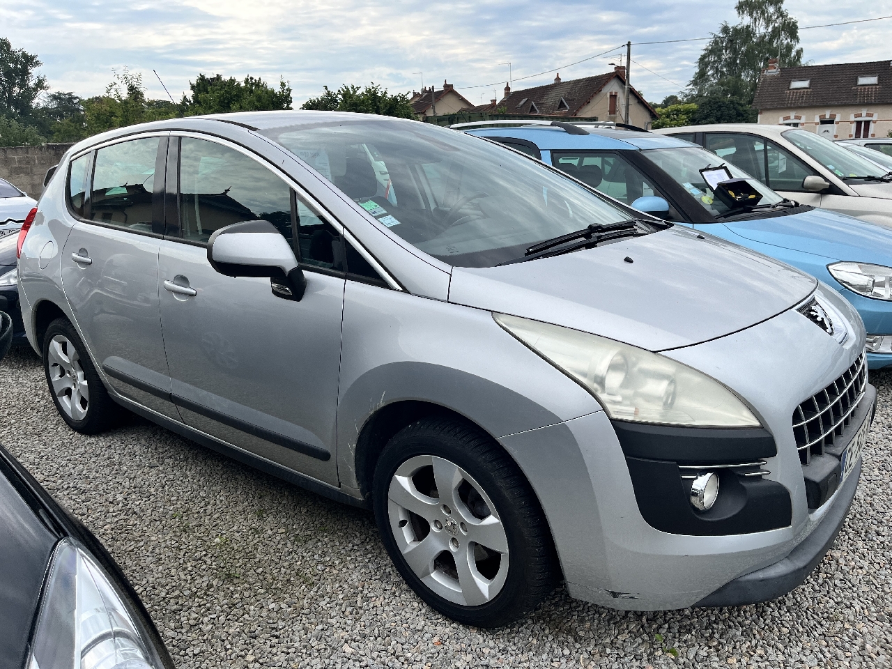 PEUGEOT 3008 - vue 1