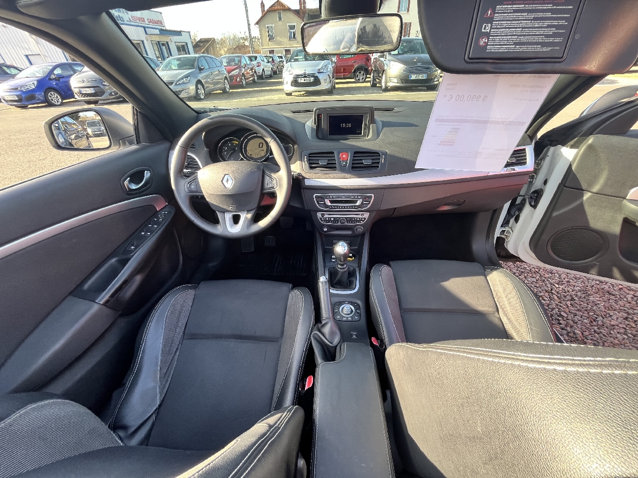 RENAULT MEGANE III CC - vue 1