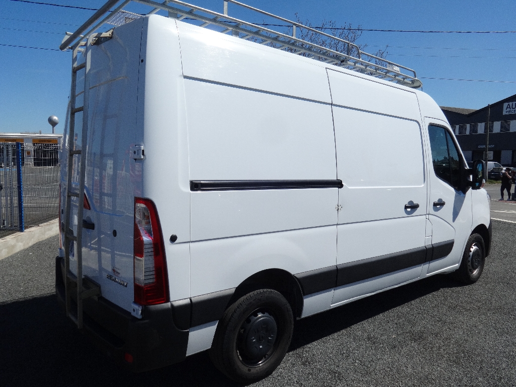 RENAULT MASTER FOURGON - vue 1