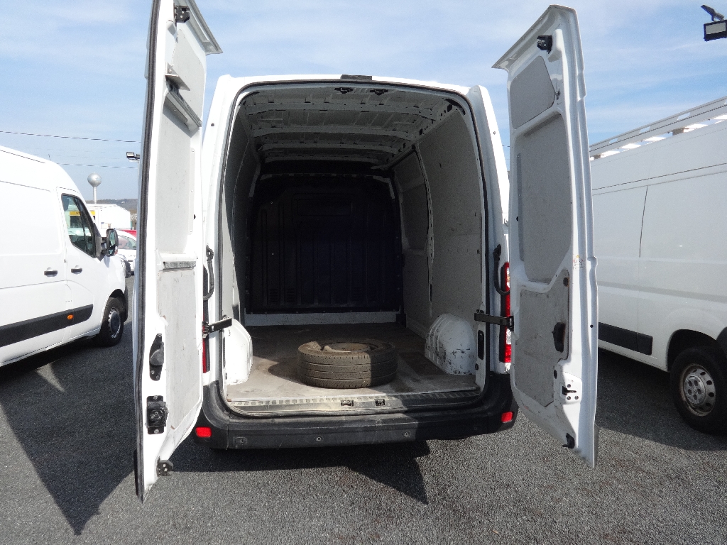 RENAULT MASTER FOURGON - vue 1