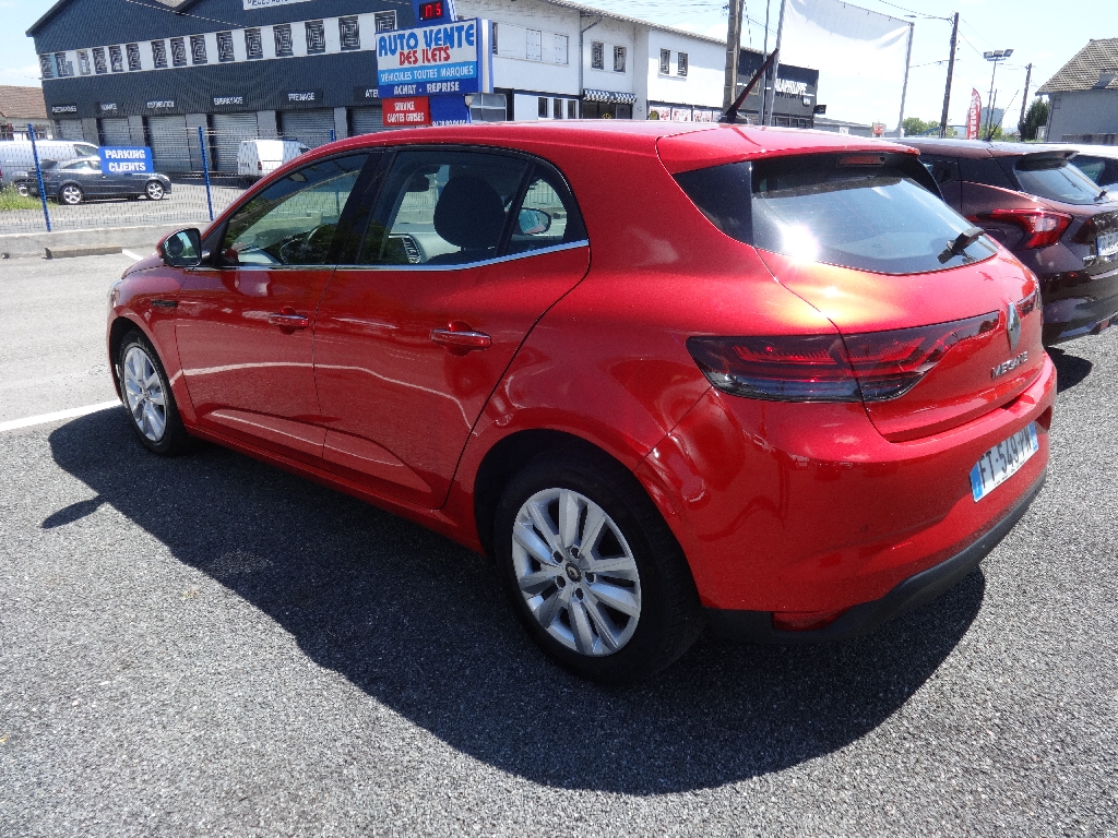 RENAULT MEGANE IV - vue 1
