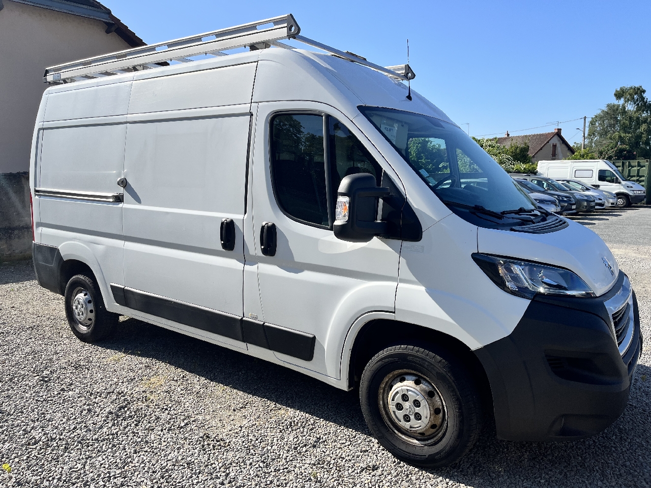 PEUGEOT BOXER FOURGON - vue 1