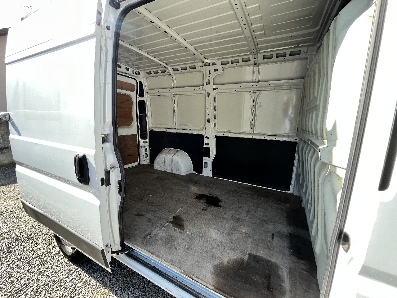 PEUGEOT BOXER FOURGON - vue 1