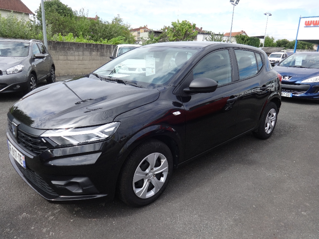 DACIA SANDERO