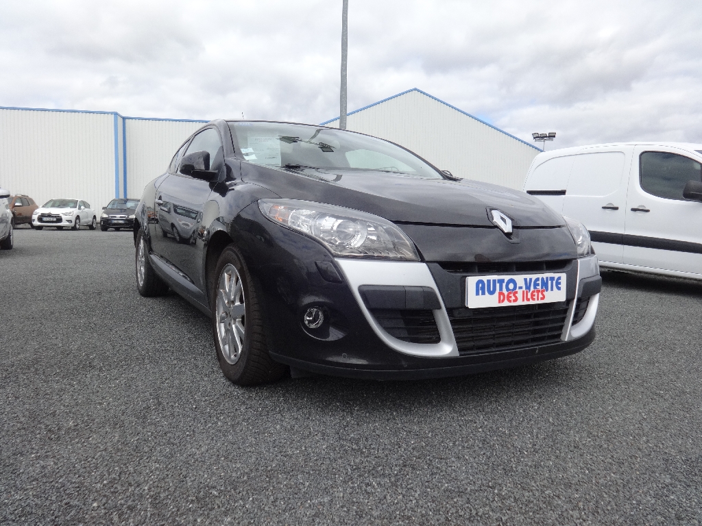 RENAULT MEGANE III COUPE
