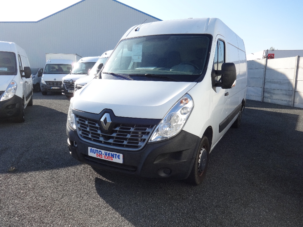 RENAULT MASTER FOURGON - vue 1