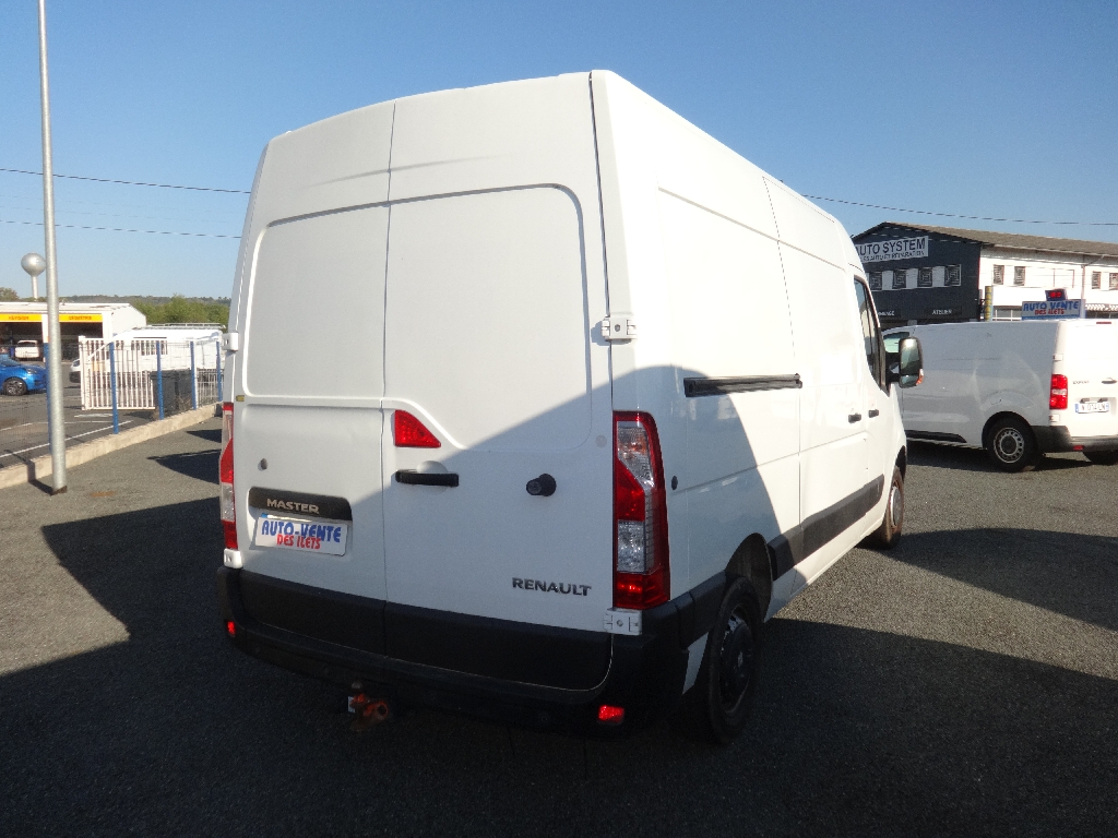RENAULT MASTER FOURGON - vue 1