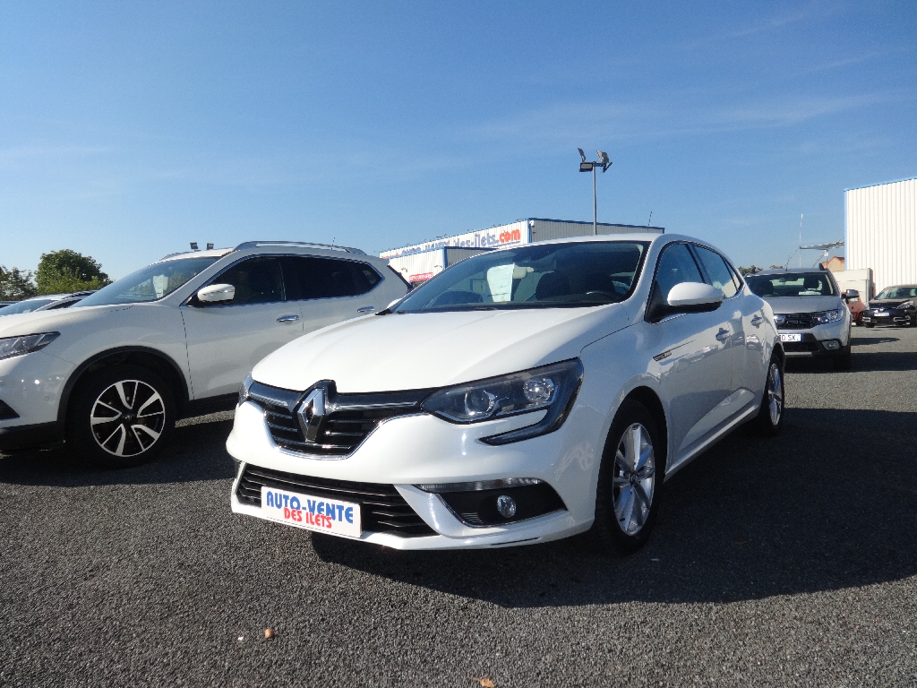 RENAULT MEGANE IV