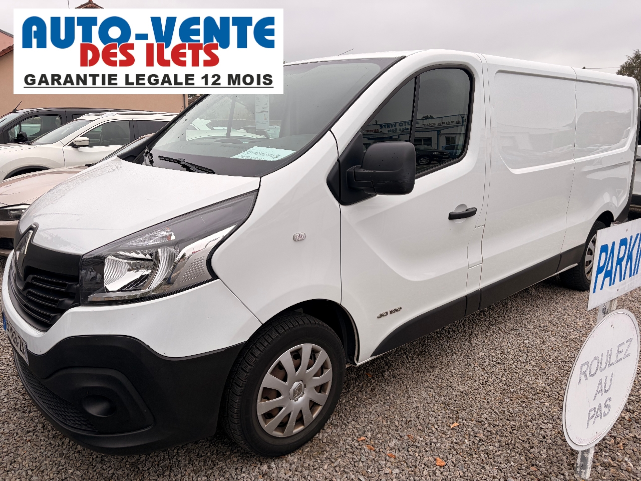 RENAULT TRAFIC FOURGON