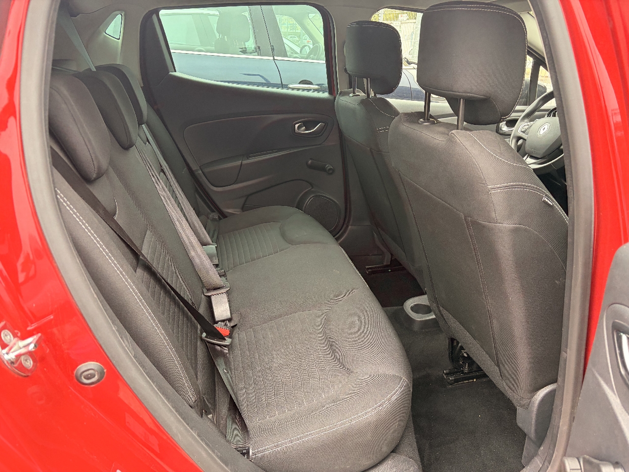 RENAULT CLIO IV - vue 1