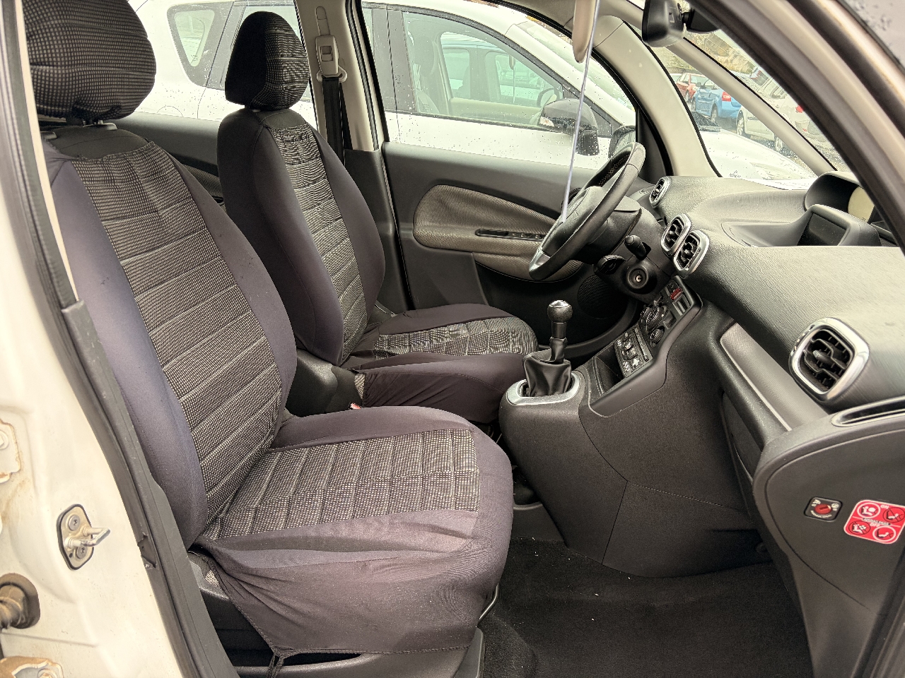 CITROEN C3 PICASSO - vue 1