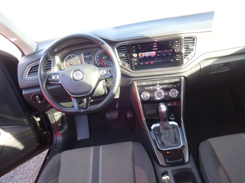 VOLKSWAGEN T-ROC - vue 1