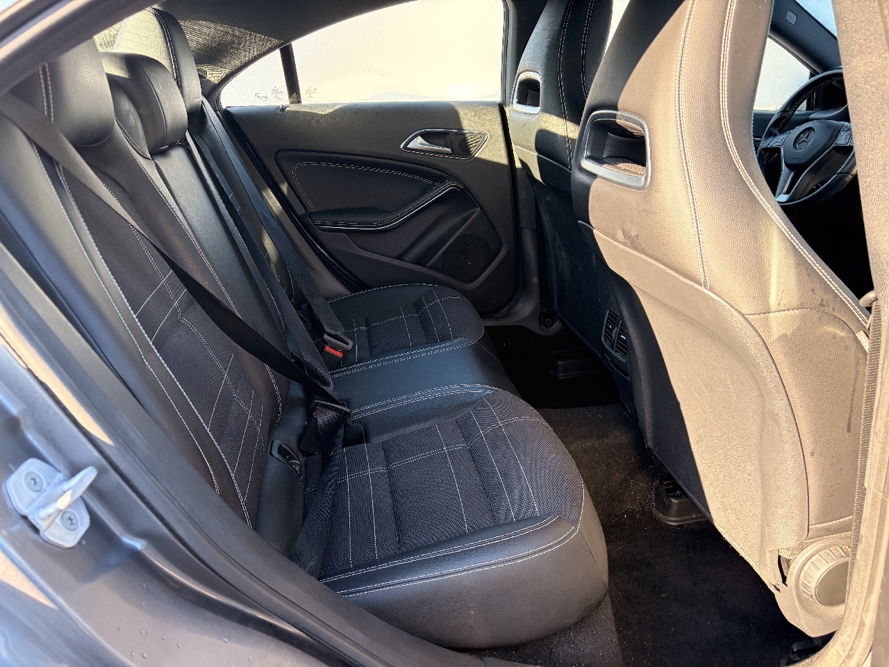 MERCEDES CLASSE CLA - vue 1