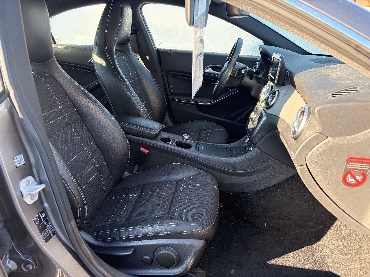 MERCEDES CLASSE CLA - vue 1