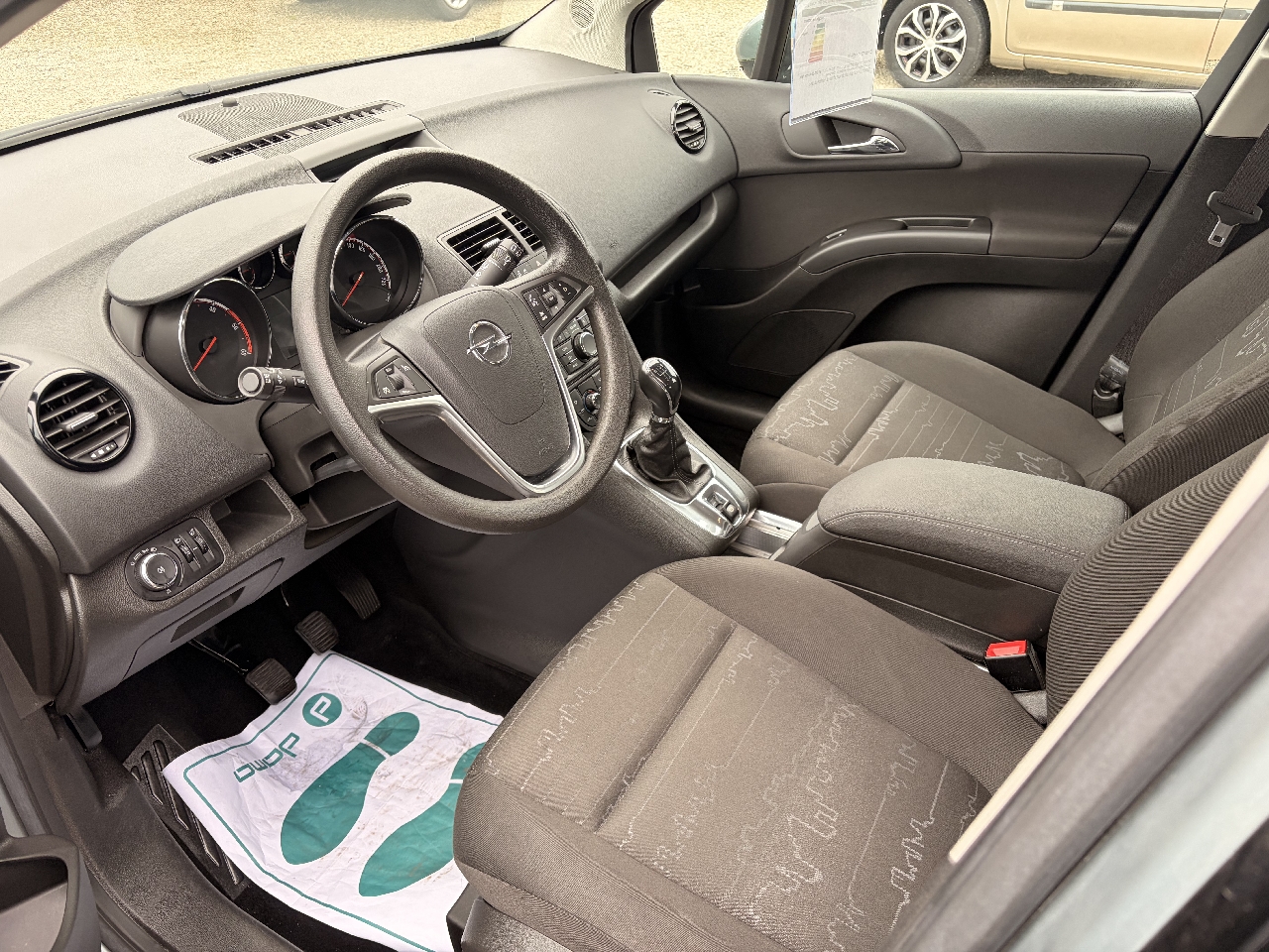 OPEL MERIVA - vue 1