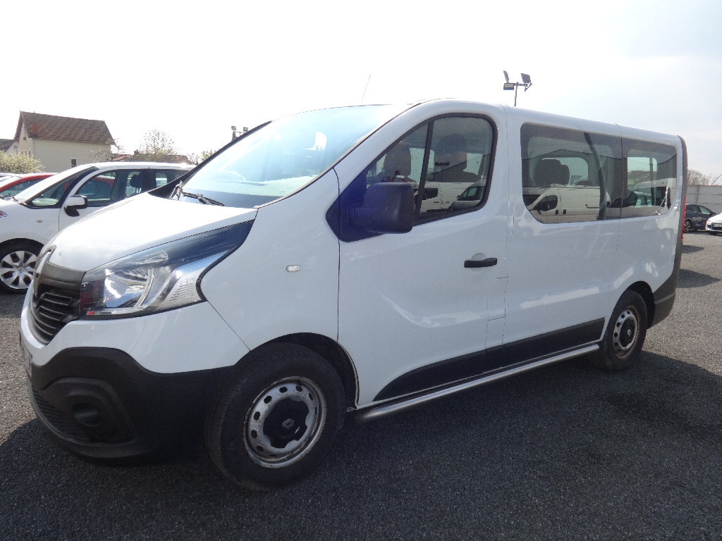 RENAULT TRAFIC PASSENGER - vue 1