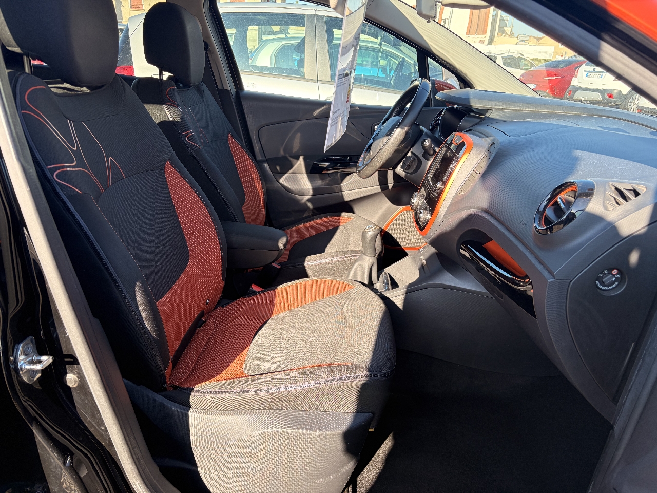 RENAULT CAPTUR - vue 1