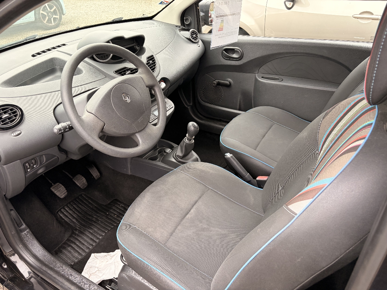 RENAULT TWINGO II - vue 1
