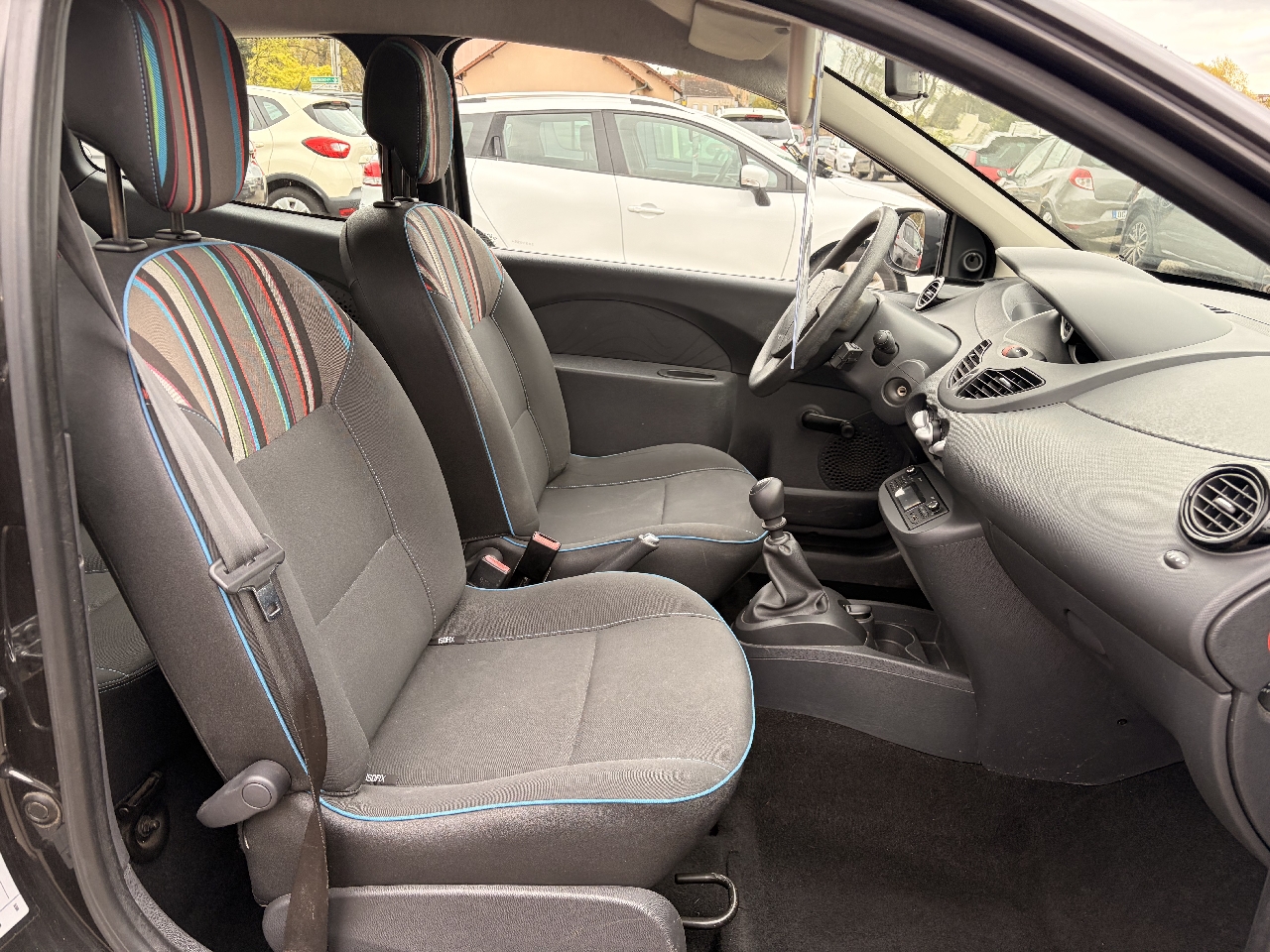 RENAULT TWINGO II - vue 1