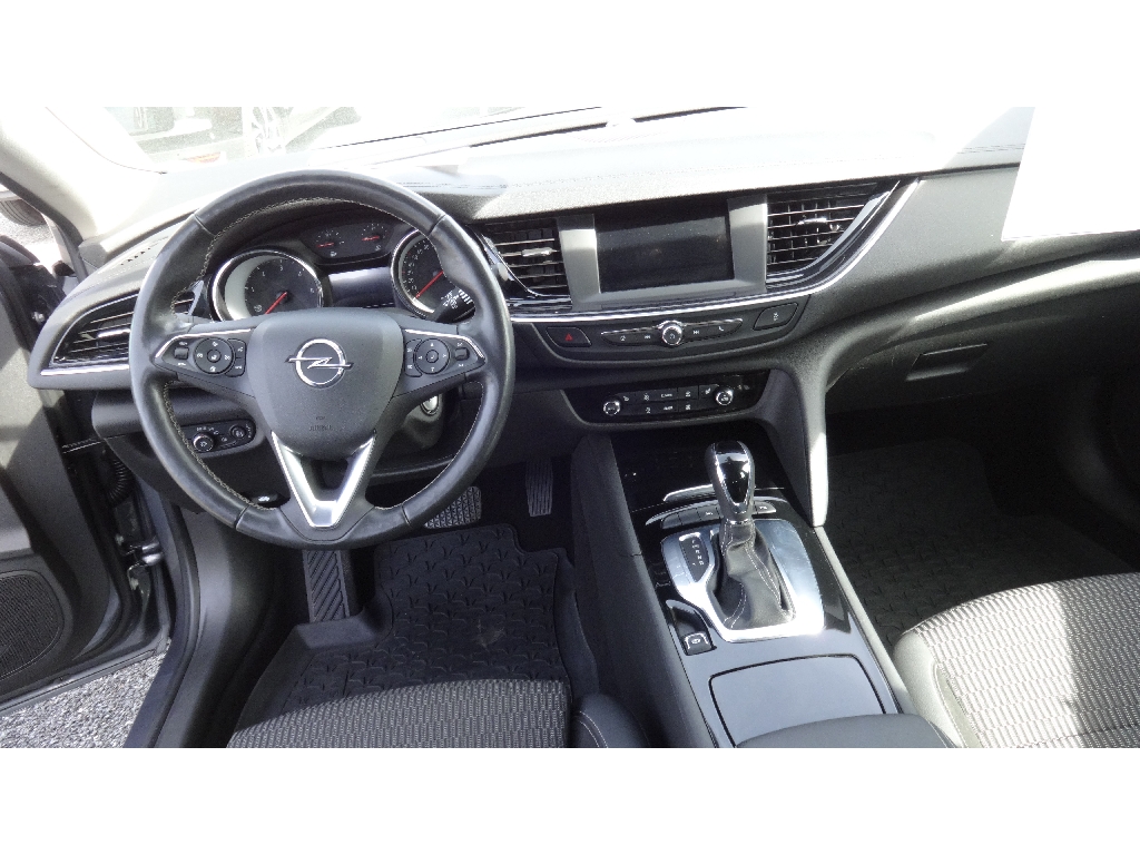 OPEL INSIGNIA SPORTS TOURER - vue 1
