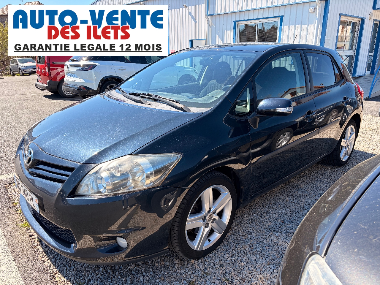 TOYOTA AURIS - vue 1