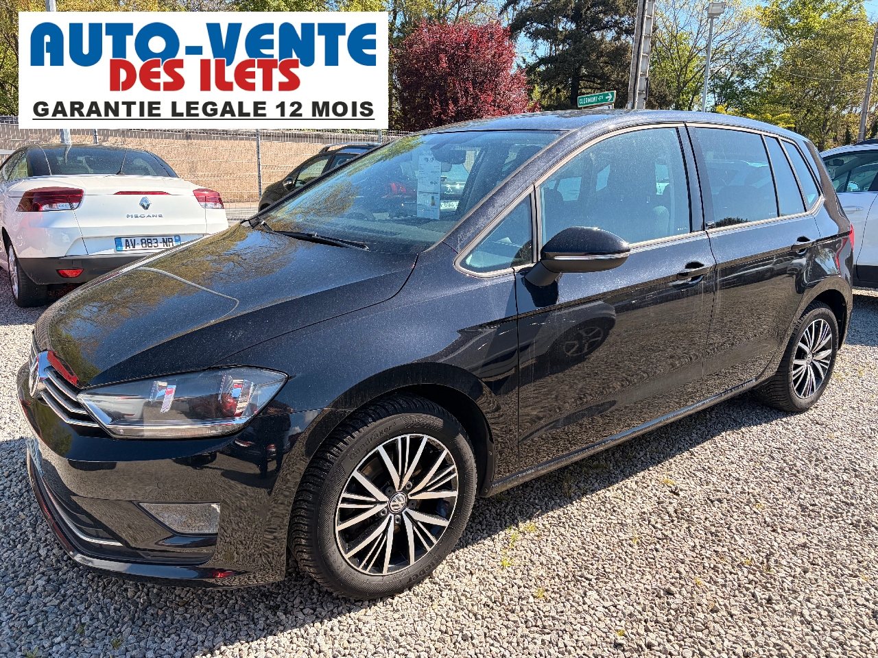 VOLKSWAGEN GOLF SPORTSVAN