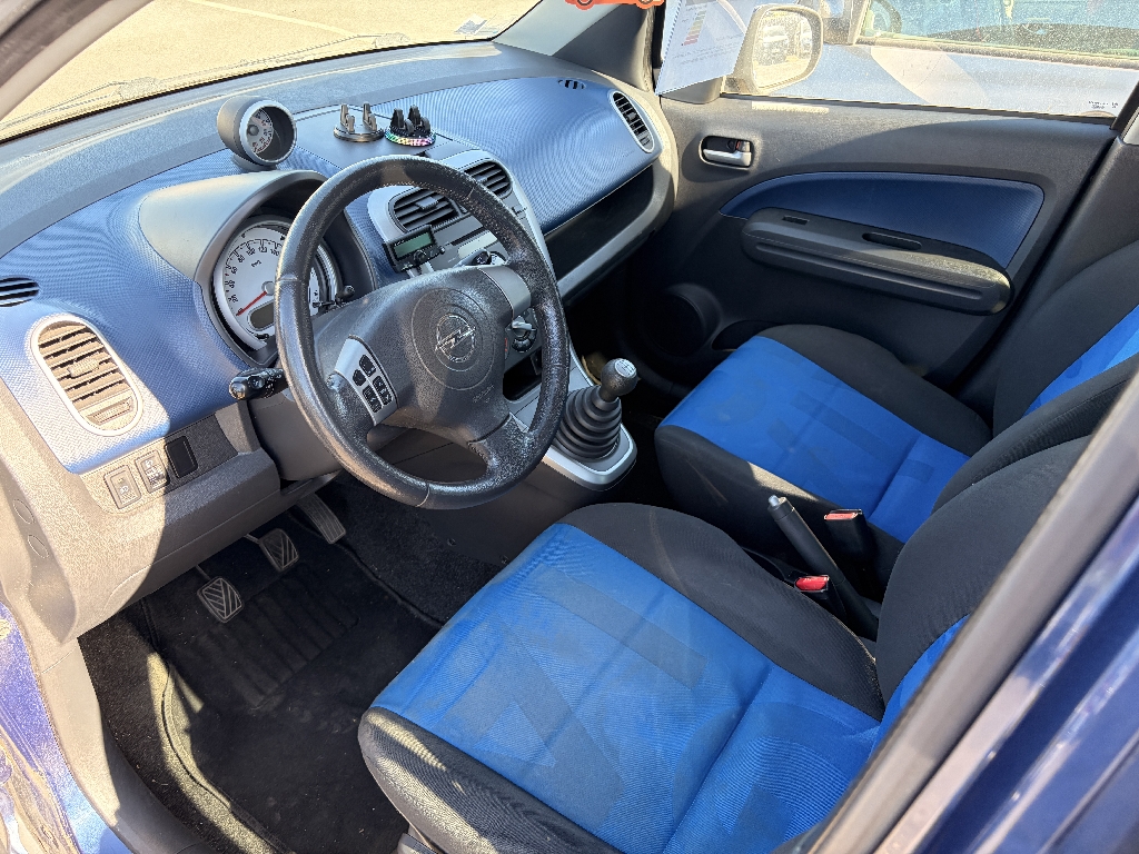 OPEL AGILA - vue 1