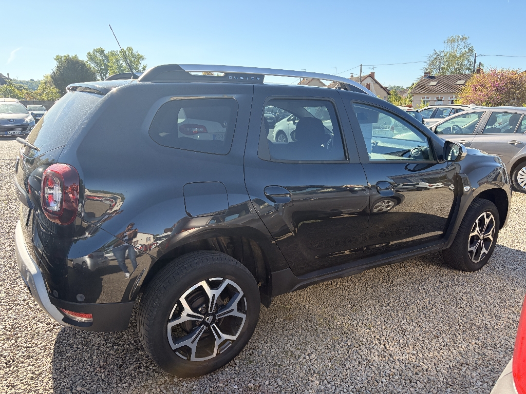 DACIA DUSTER - vue 1