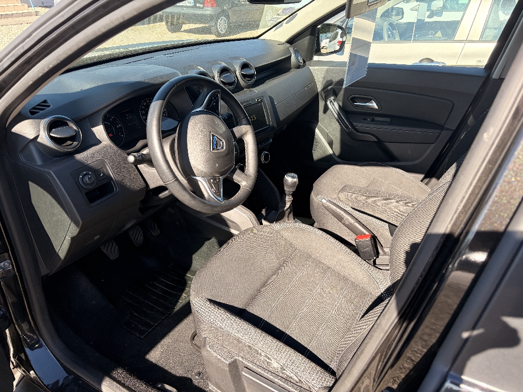 DACIA DUSTER - vue 1