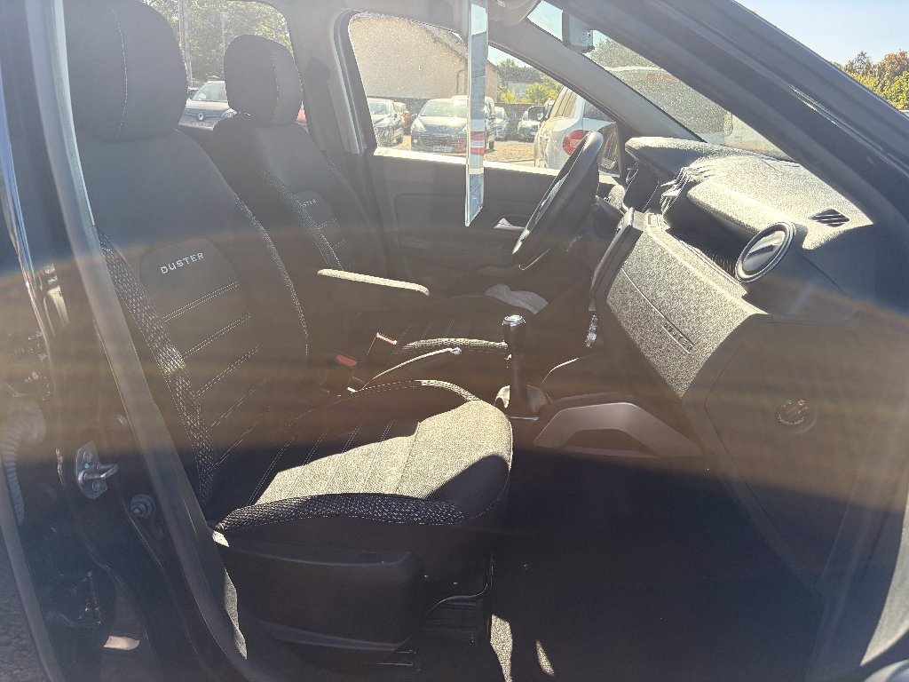 DACIA DUSTER - vue 1