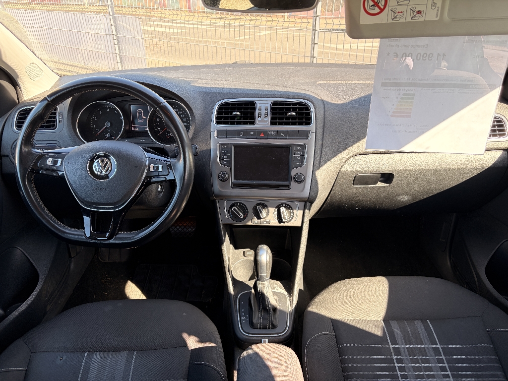 VOLKSWAGEN POLO - vue 1
