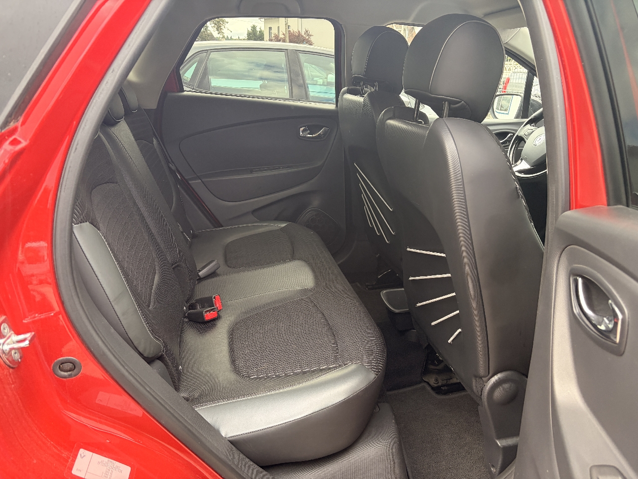 RENAULT CAPTUR - vue 1