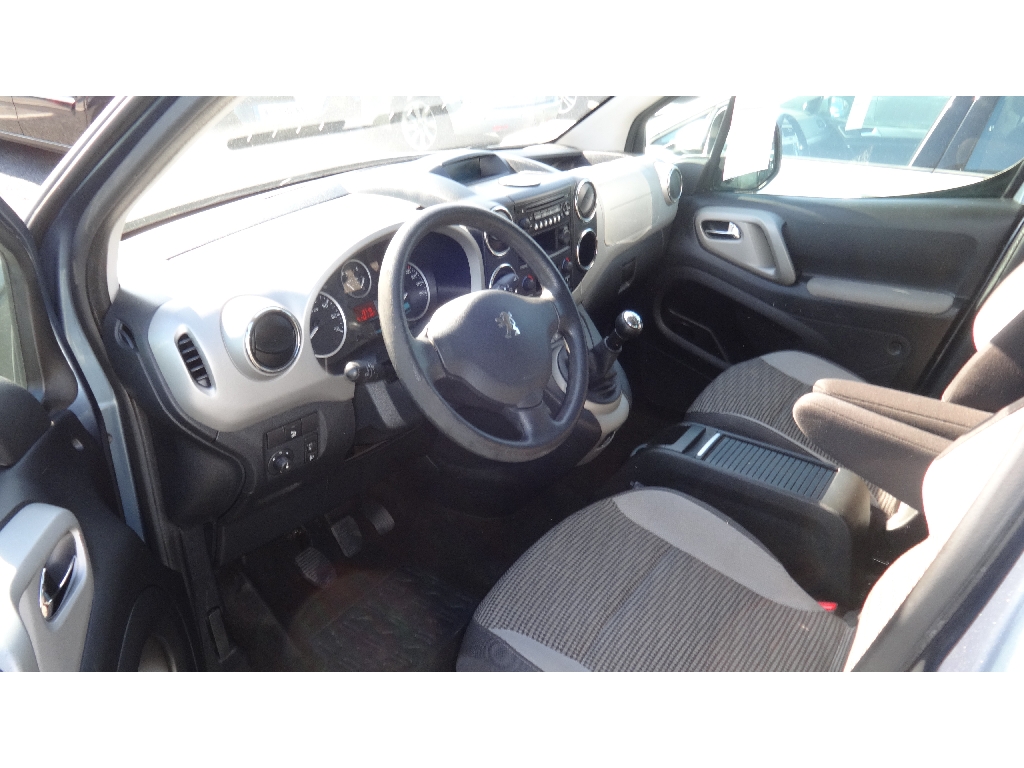 PEUGEOT PARTNER - vue 1