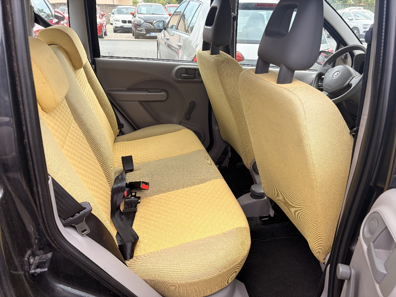 FIAT PANDA - vue 1