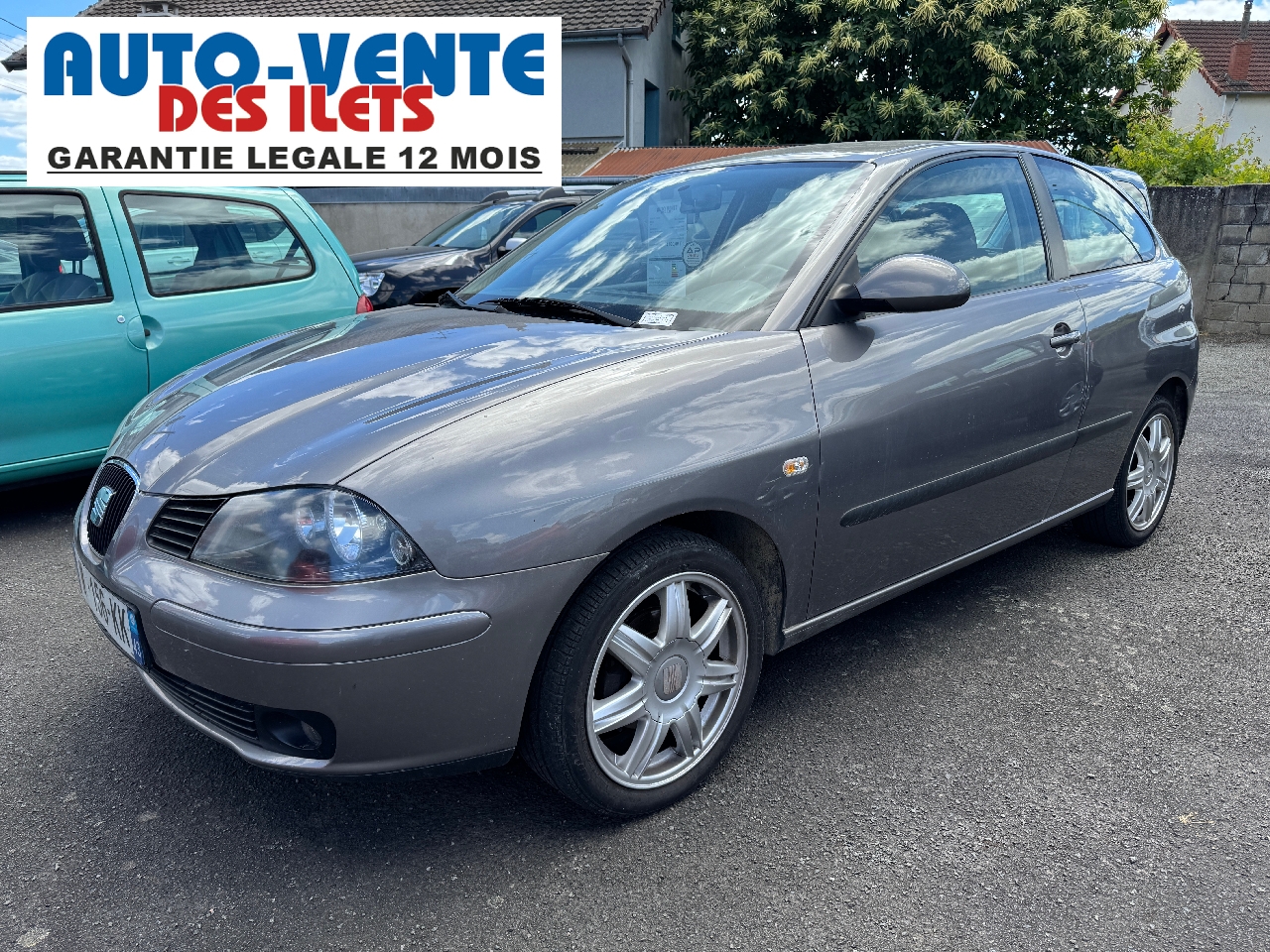 SEAT IBIZA