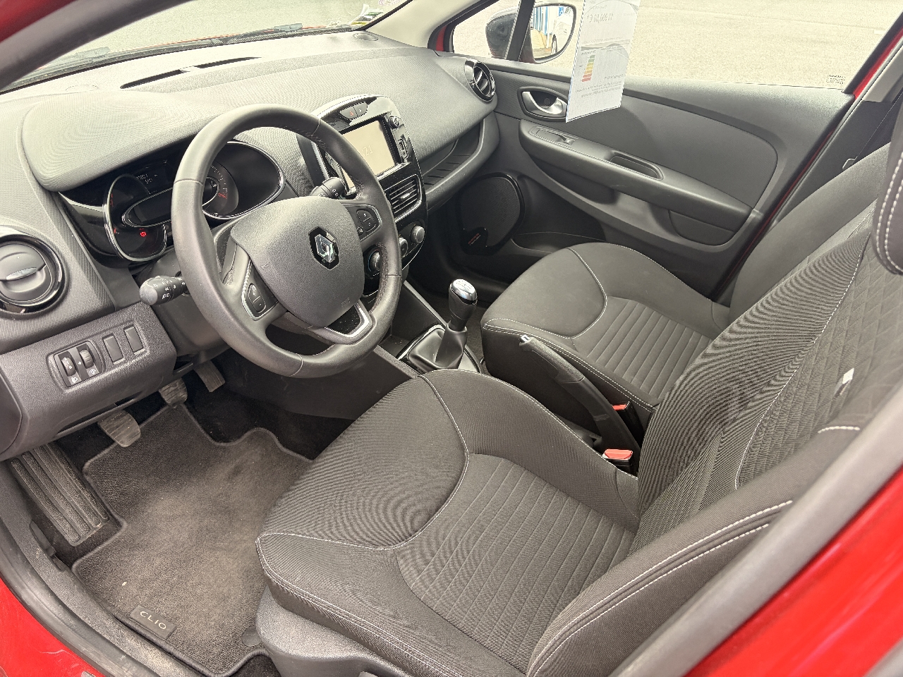 RENAULT CLIO IV - vue 1