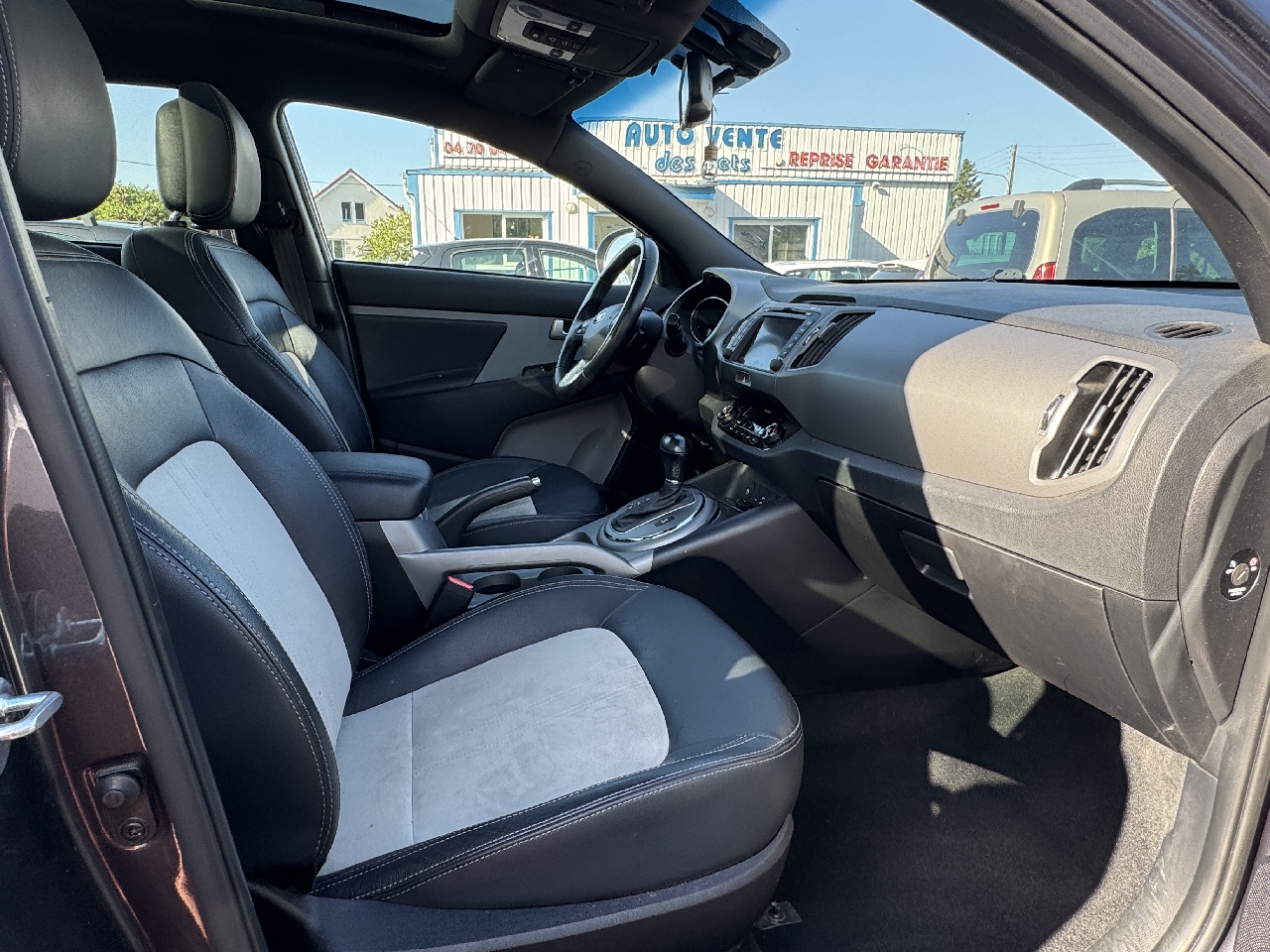 KIA SPORTAGE - vue 1