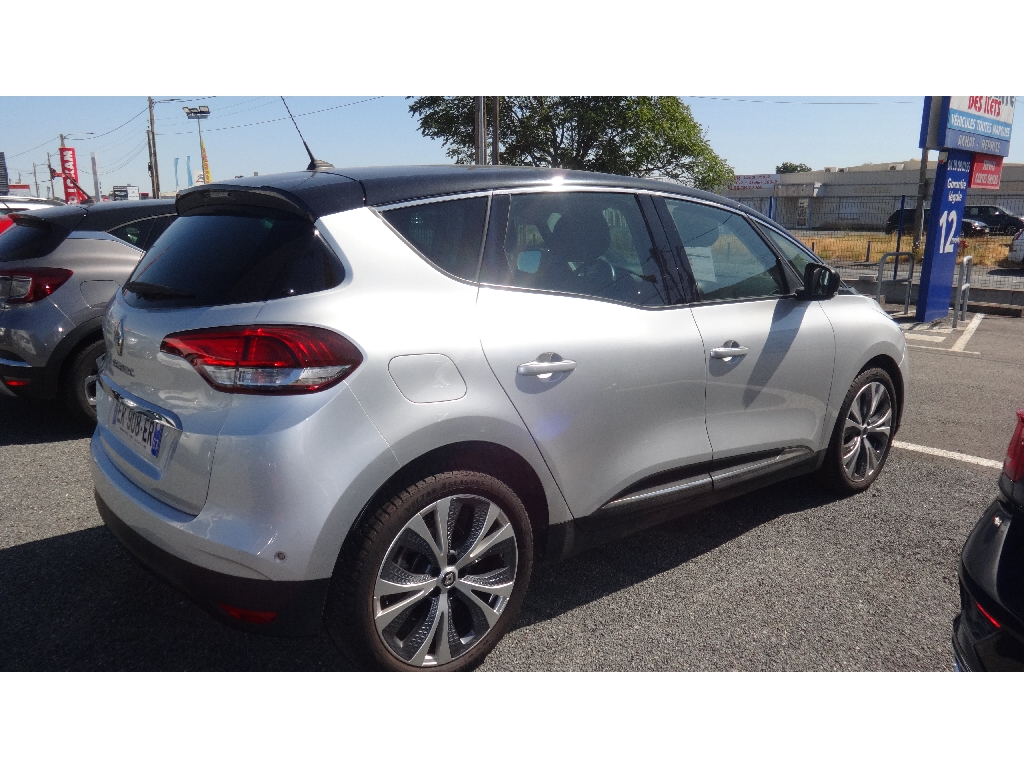 RENAULT SCENIC IV - vue 1