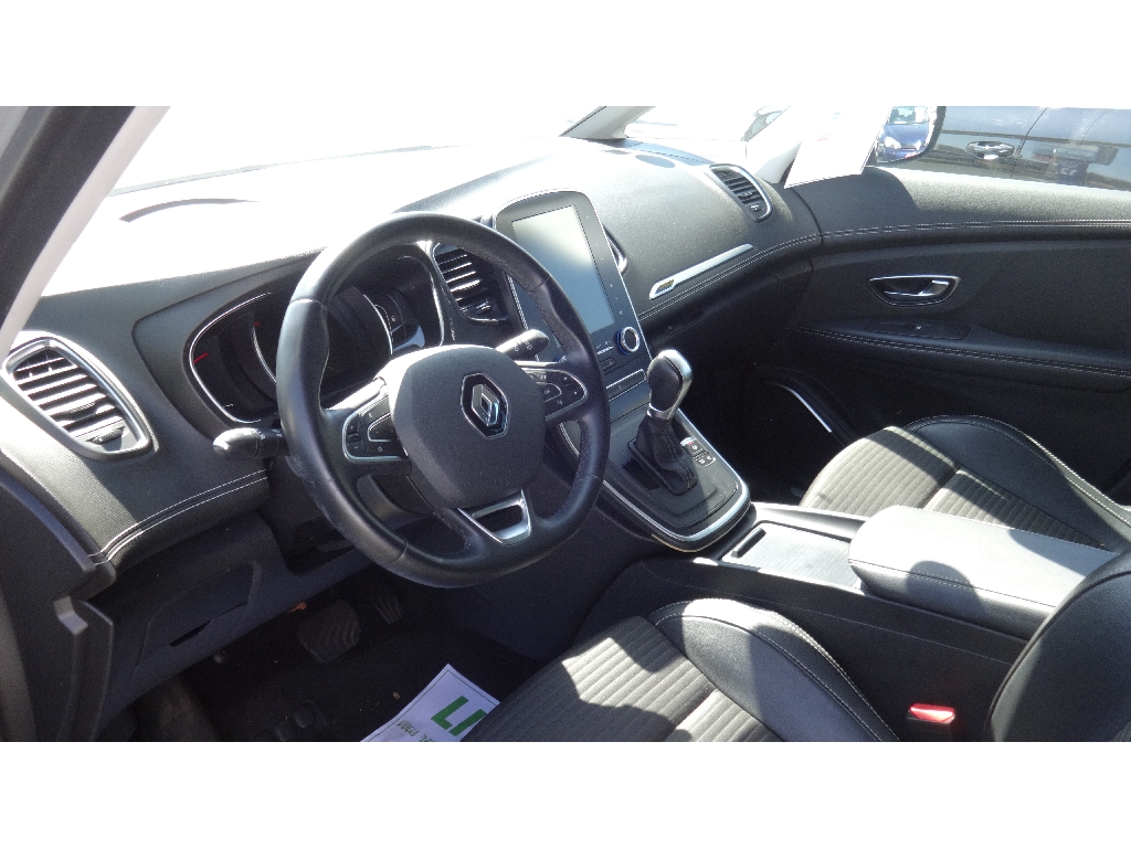 RENAULT SCENIC IV - vue 1