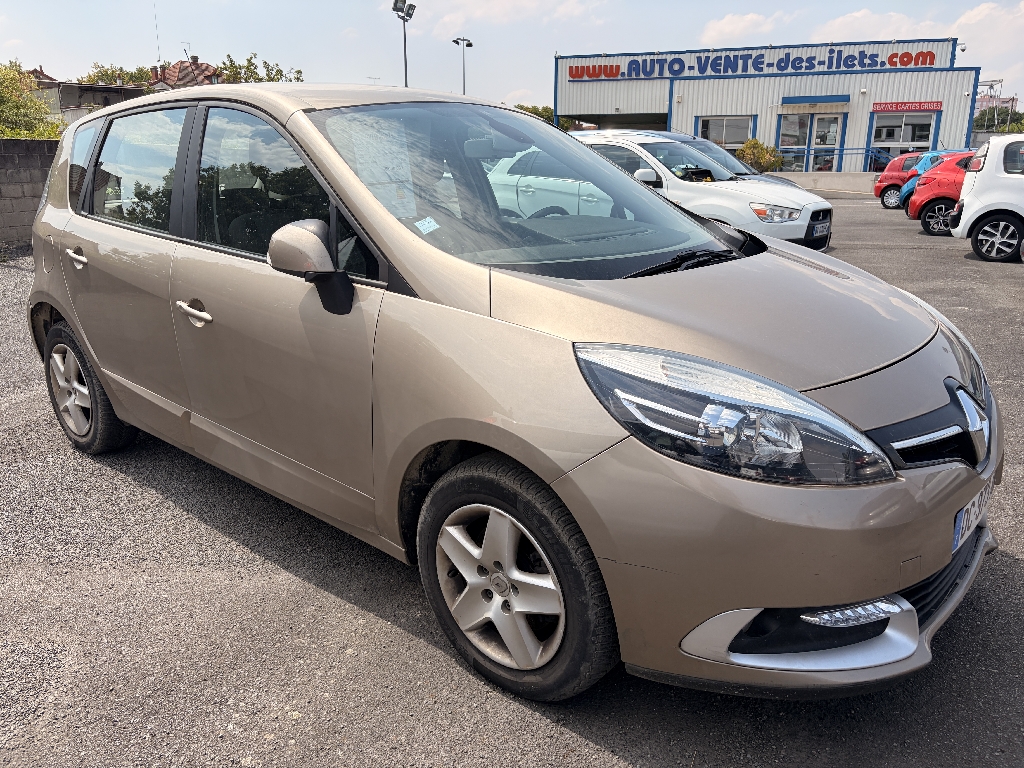 RENAULT SCENIC III - vue 1