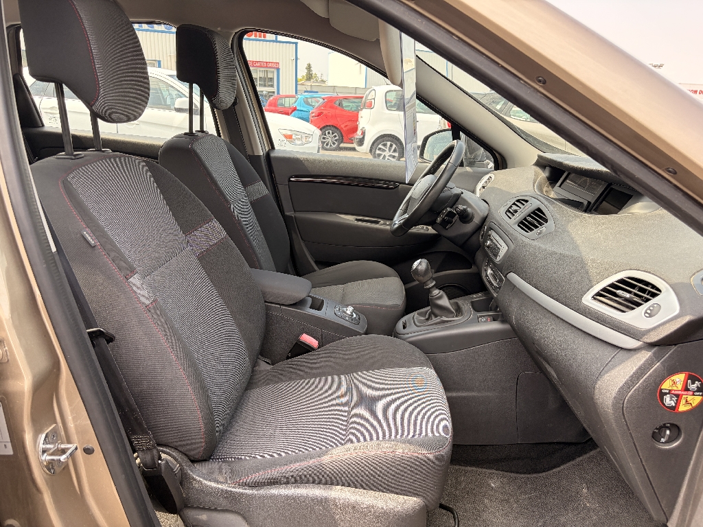 RENAULT SCENIC III - vue 1