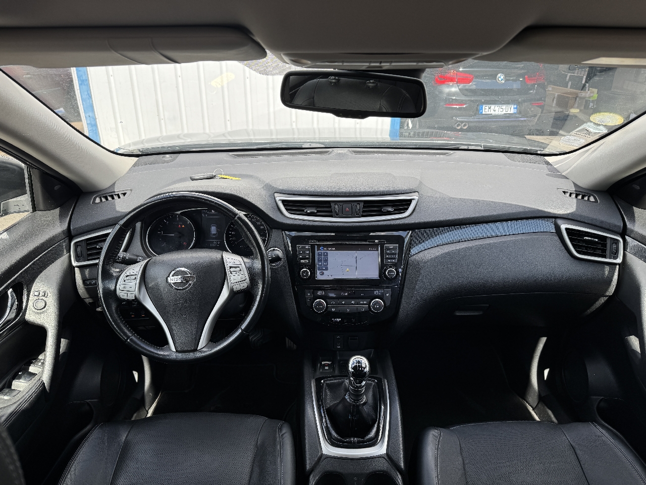 NISSAN X-TRAIL - vue 1