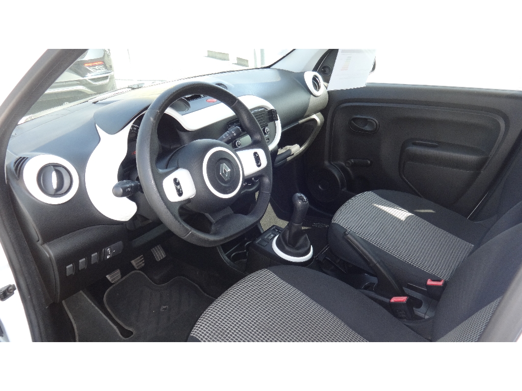 RENAULT TWINGO III - vue 1