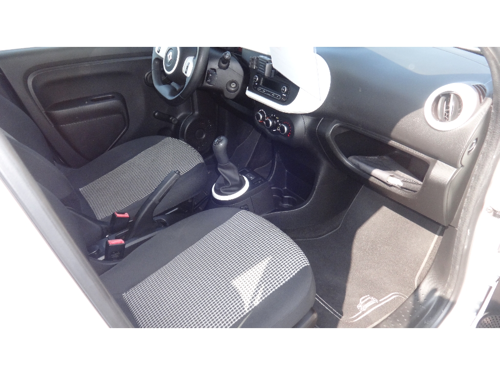RENAULT TWINGO III - vue 1