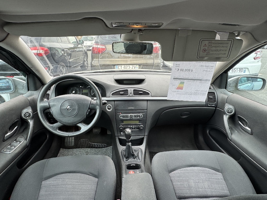 RENAULT LAGUNA II - vue 1