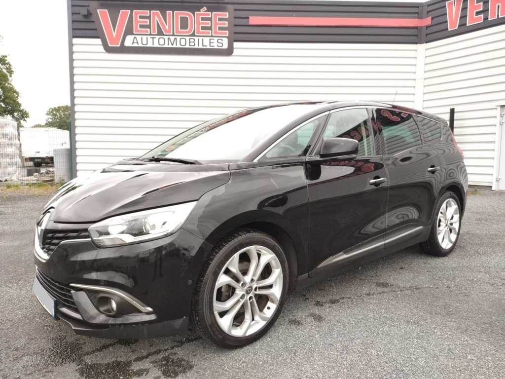 RENAULT GRAND SCENIC  Blue dCi 120 Intens - camÃ©ra - attelage