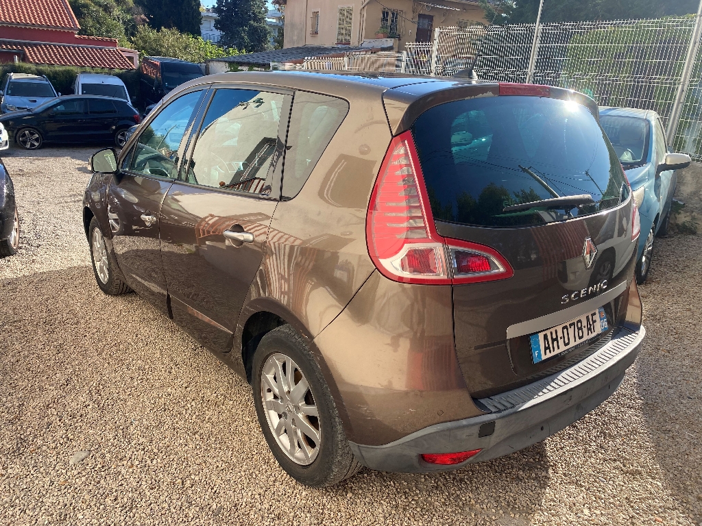 RENAULT SCENIC III - vue 1